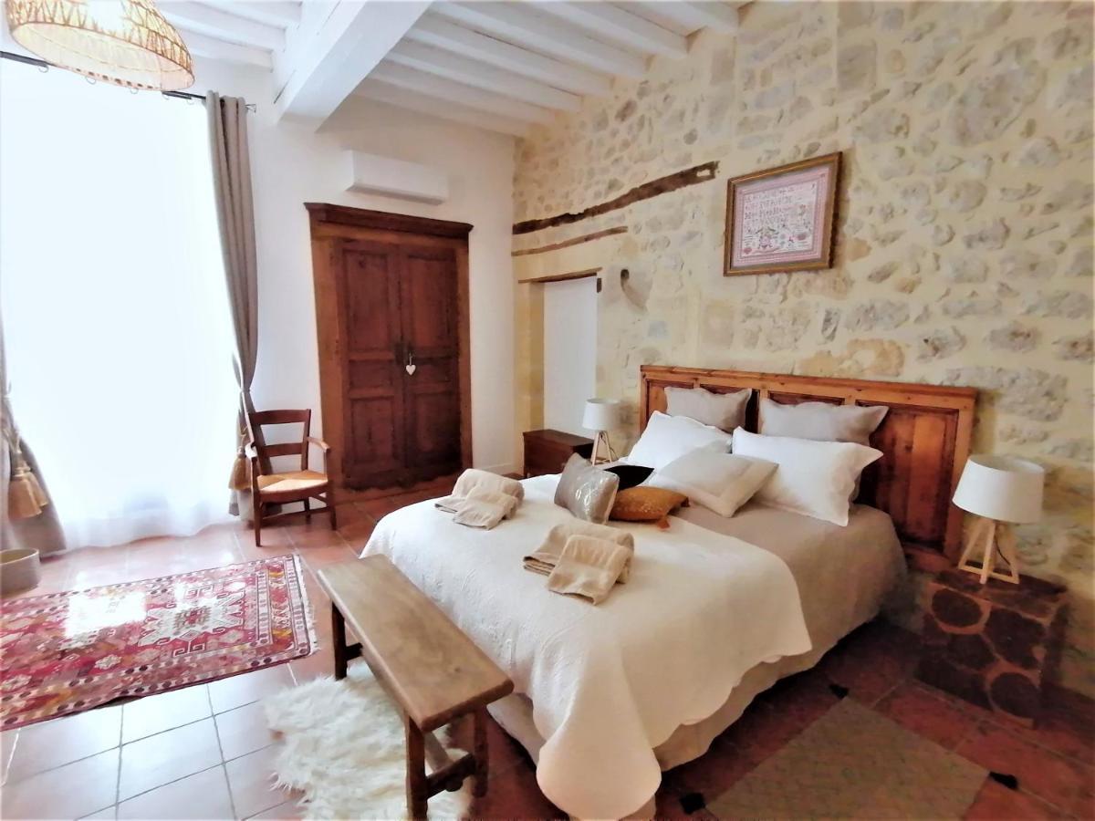 Domaine De Gaia, Piscine, Petanque, Ping Pong, Proche Saint-Emilion Bed & Breakfast Guillac  Exterior foto