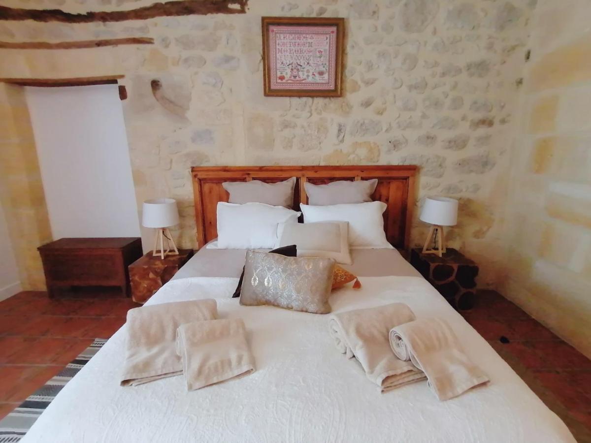 Domaine De Gaia, Piscine, Petanque, Ping Pong, Proche Saint-Emilion Bed & Breakfast Guillac  Exterior foto