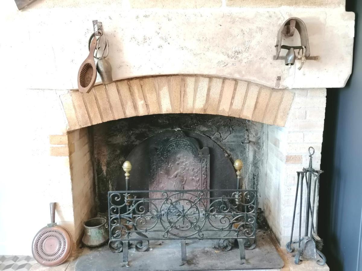 Domaine De Gaia, Piscine, Petanque, Ping Pong, Proche Saint-Emilion Bed & Breakfast Guillac  Exterior foto