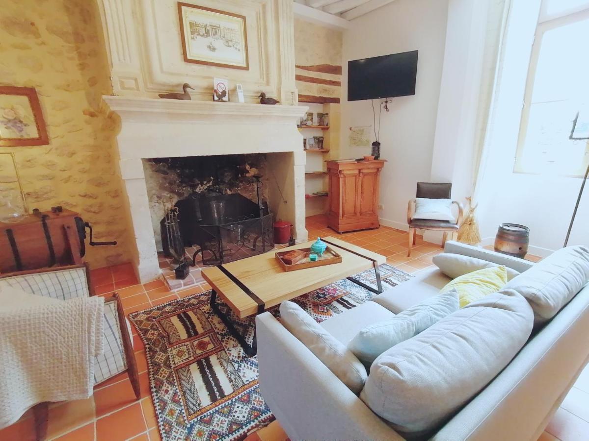 Domaine De Gaia, Piscine, Petanque, Ping Pong, Proche Saint-Emilion Bed & Breakfast Guillac  Exterior foto