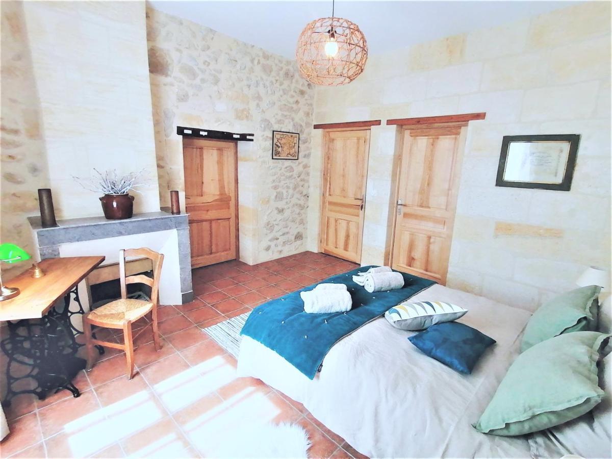 Domaine De Gaia, Piscine, Petanque, Ping Pong, Proche Saint-Emilion Bed & Breakfast Guillac  Exterior foto