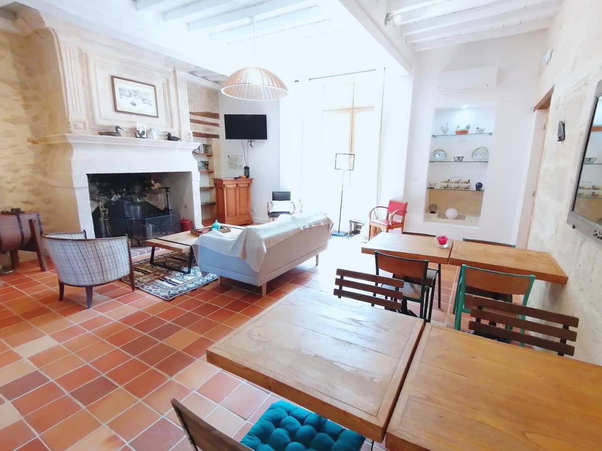 Domaine De Gaia, Piscine, Petanque, Ping Pong, Proche Saint-Emilion Bed & Breakfast Guillac  Exterior foto