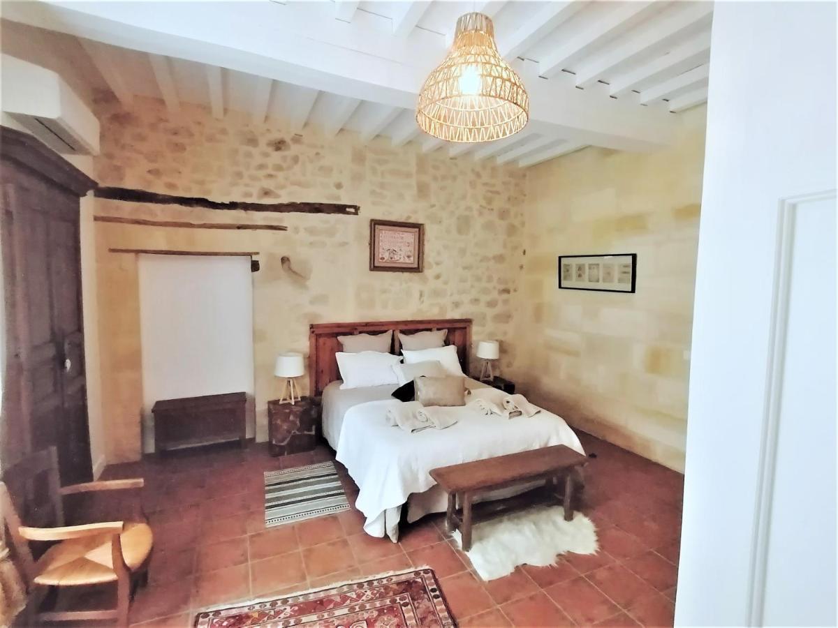 Domaine De Gaia, Piscine, Petanque, Ping Pong, Proche Saint-Emilion Bed & Breakfast Guillac  Exterior foto